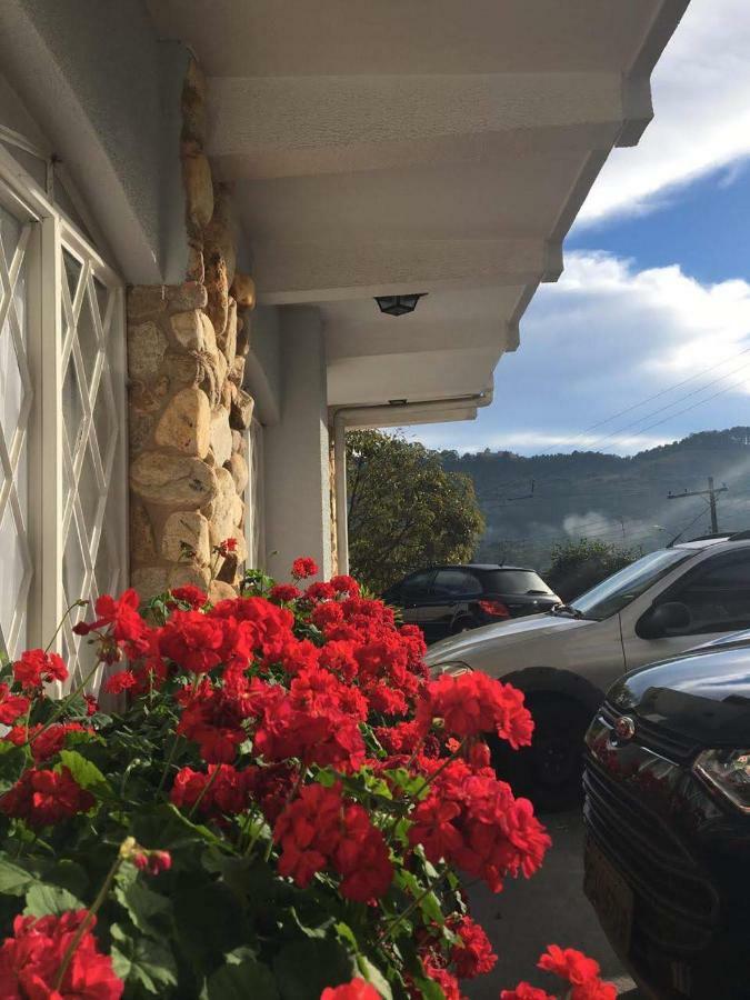 Pousada Doce Vida Campos do Jordão Exterior foto